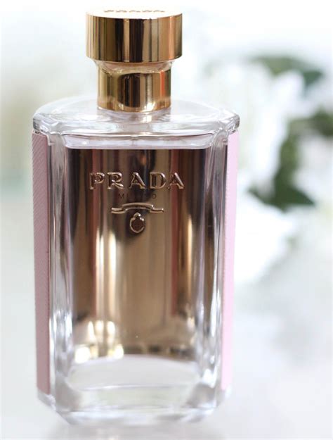 prada la femme l eau review